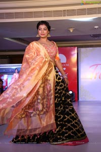 Trisha Love for Handloom Fashion Show at Taj Krishna