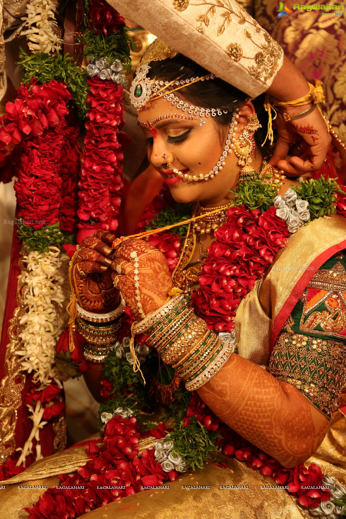 Grand Wedding of Vishnu Vardhini and Anup Chand at Sri Durga Convention, Hyderabad