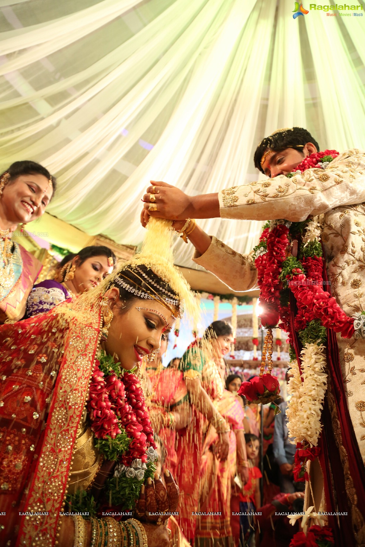 Grand Wedding of Vishnu Vardhini and Anup Chand at Sri Durga Convention, Hyderabad