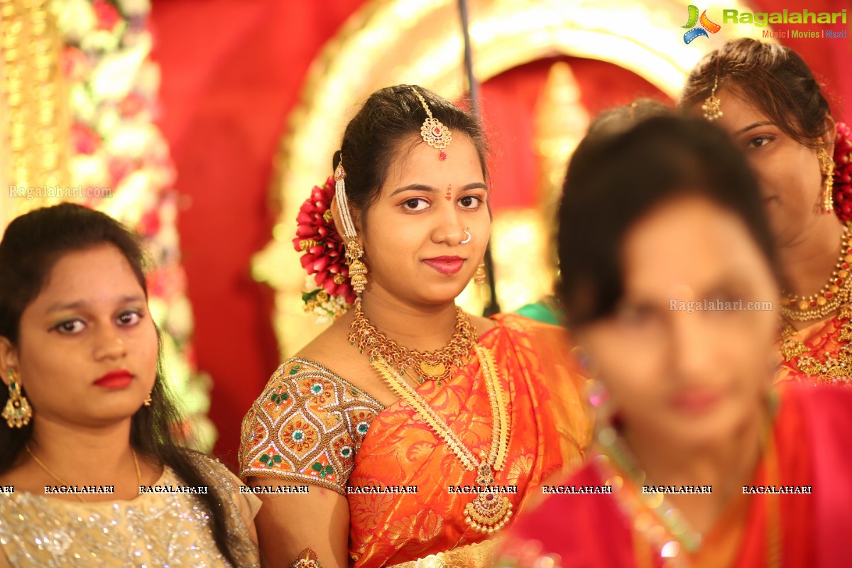 Grand Wedding of Vishnu Vardhini and Anup Chand at Sri Durga Convention, Hyderabad