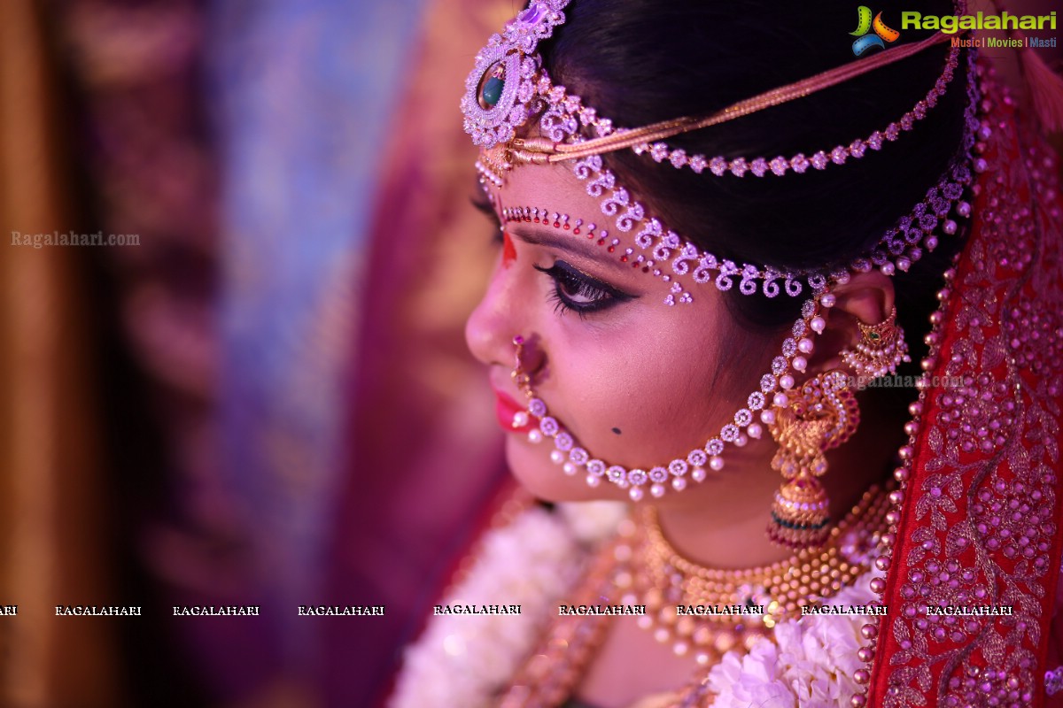 Grand Wedding of Vishnu Vardhini and Anup Chand at Sri Durga Convention, Hyderabad