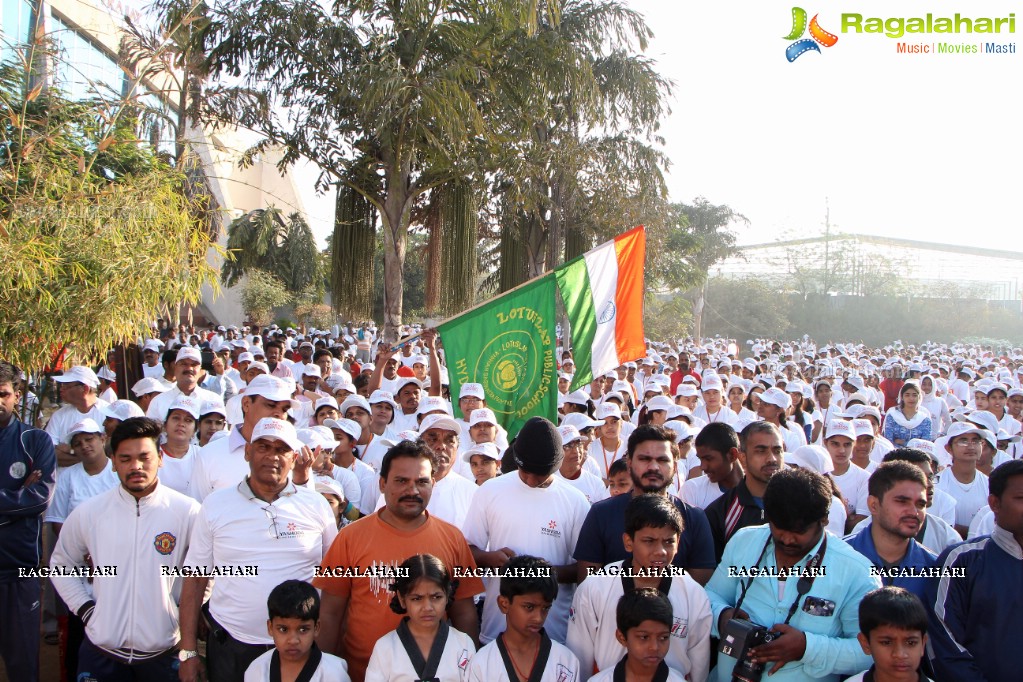 Yashoda Cancer Awareness 5K Run Bike Rally 2017 at Sarornagar Stadium, LB Nagar, Hyderabad