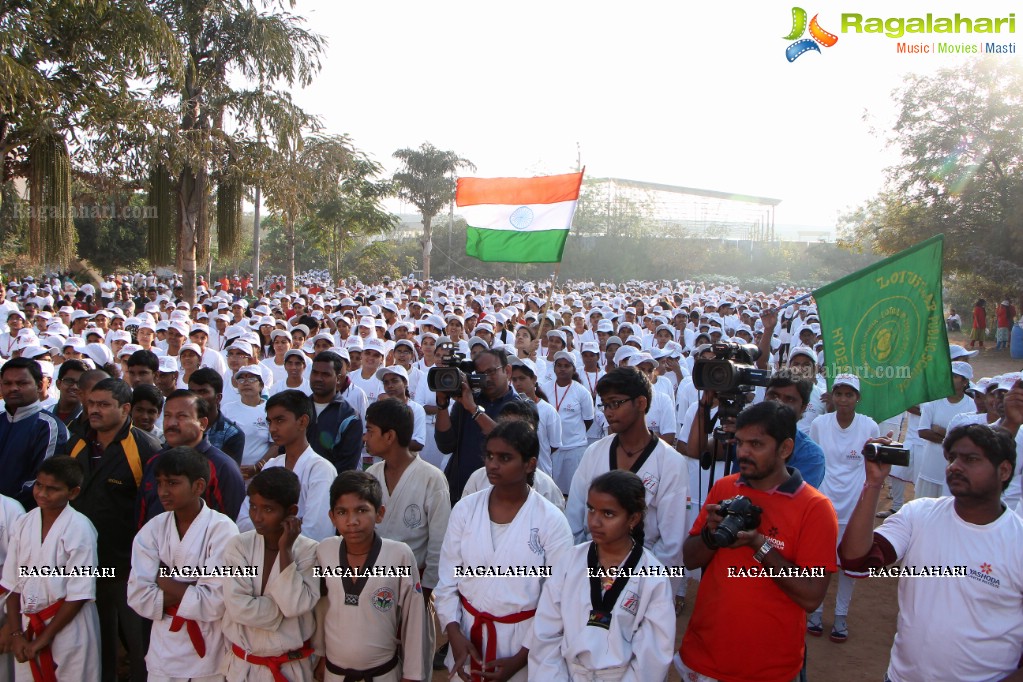 Yashoda Cancer Awareness 5K Run Bike Rally 2017 at Sarornagar Stadium, LB Nagar, Hyderabad