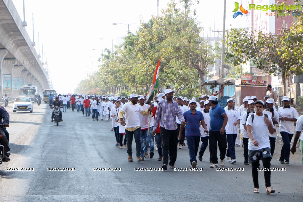 Yashoda Cancer Awareness 5K Run Bike Rally 2017 at Sarornagar Stadium, LB Nagar, Hyderabad