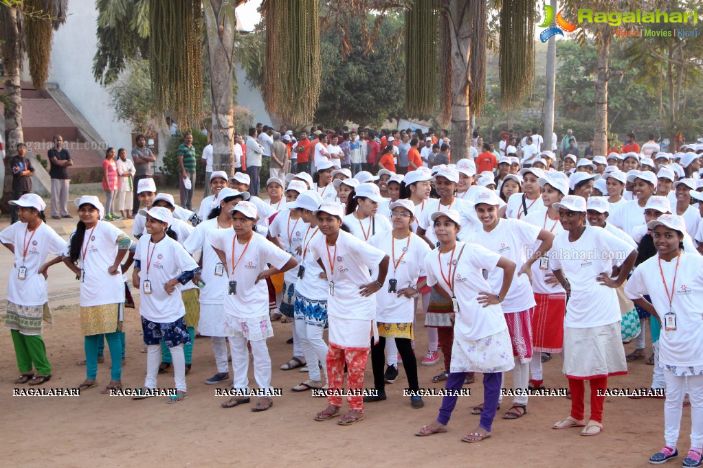 Yashoda Cancer Awareness 5K Run Bike Rally 2017 at Sarornagar Stadium, LB Nagar, Hyderabad