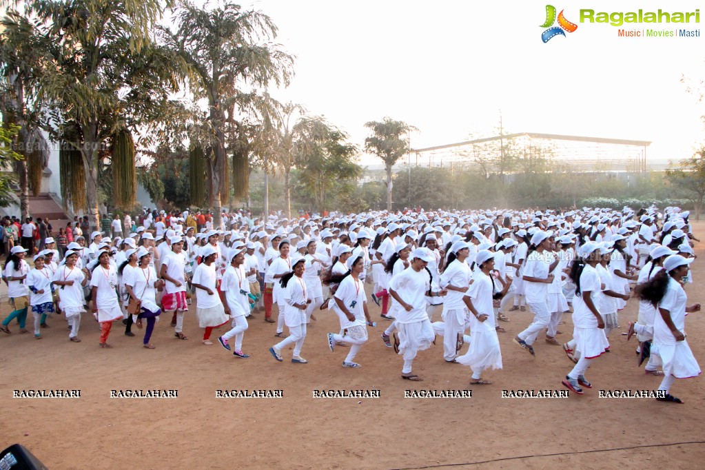 Yashoda Cancer Awareness 5K Run Bike Rally 2017 at Sarornagar Stadium, LB Nagar, Hyderabad