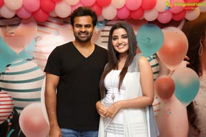 Anupama Parameswaran Birthday Celebrations