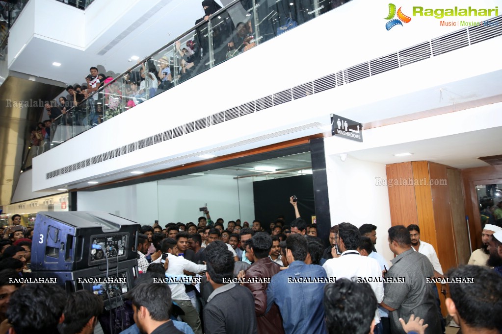 Easybuy and Centro Outlet Launch at Podium Mall, Tolichowki, Hyderabad