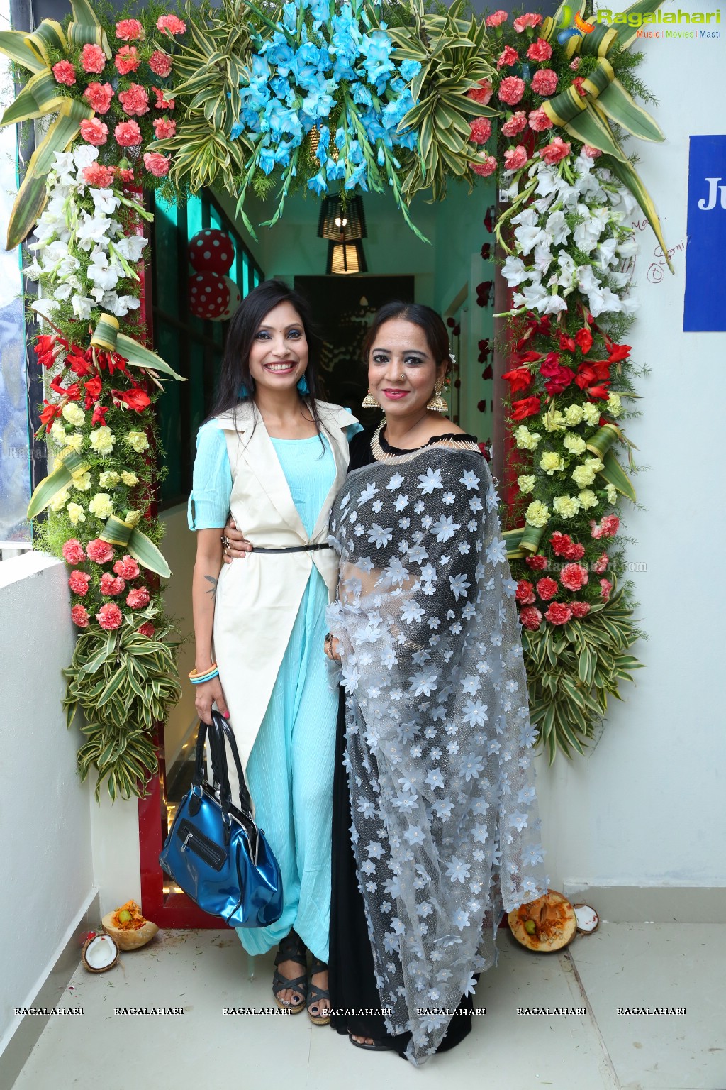 Sushila Bokadiya launches Essenz Family Spa and Salon at Kompally, Hyderabad