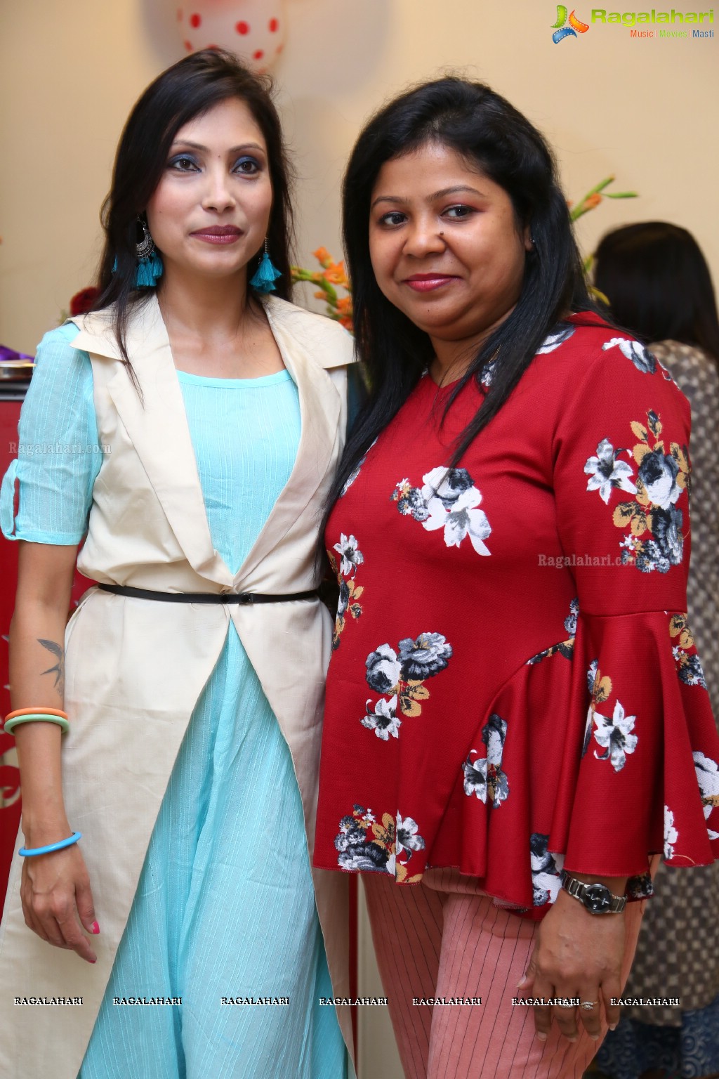 Sushila Bokadiya launches Essenz Family Spa and Salon at Kompally, Hyderabad