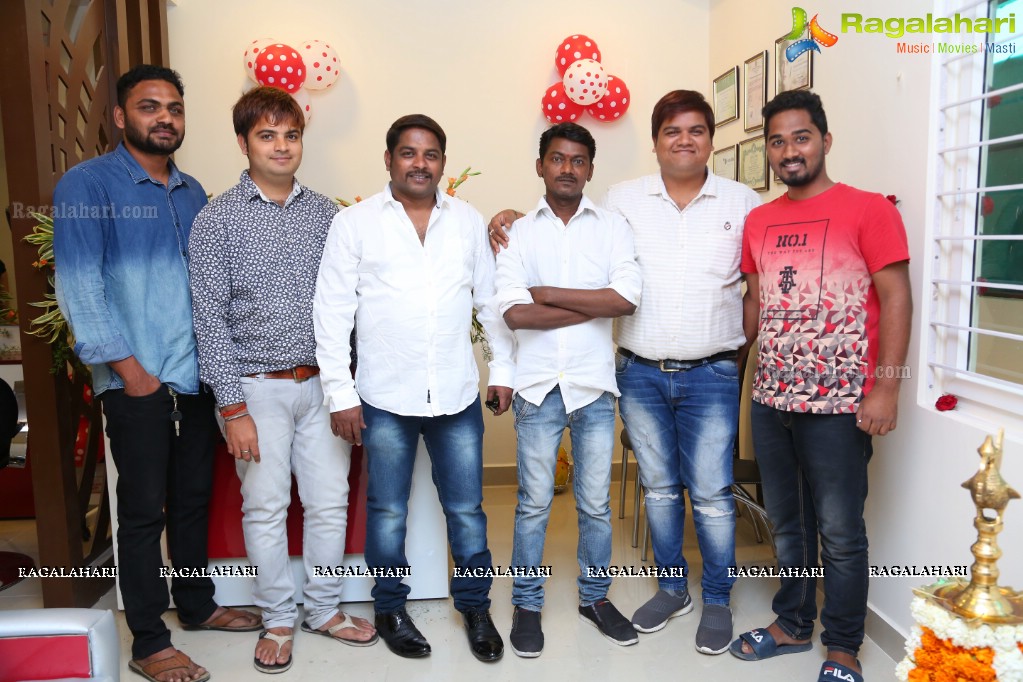 Sushila Bokadiya launches Essenz Family Spa and Salon at Kompally, Hyderabad