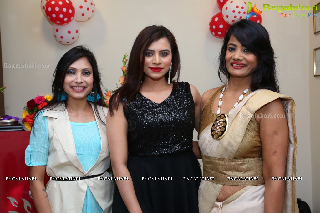 Sushila Bokadiya launches Essenz Family Spa and Salon at Kompally, Hyderabad