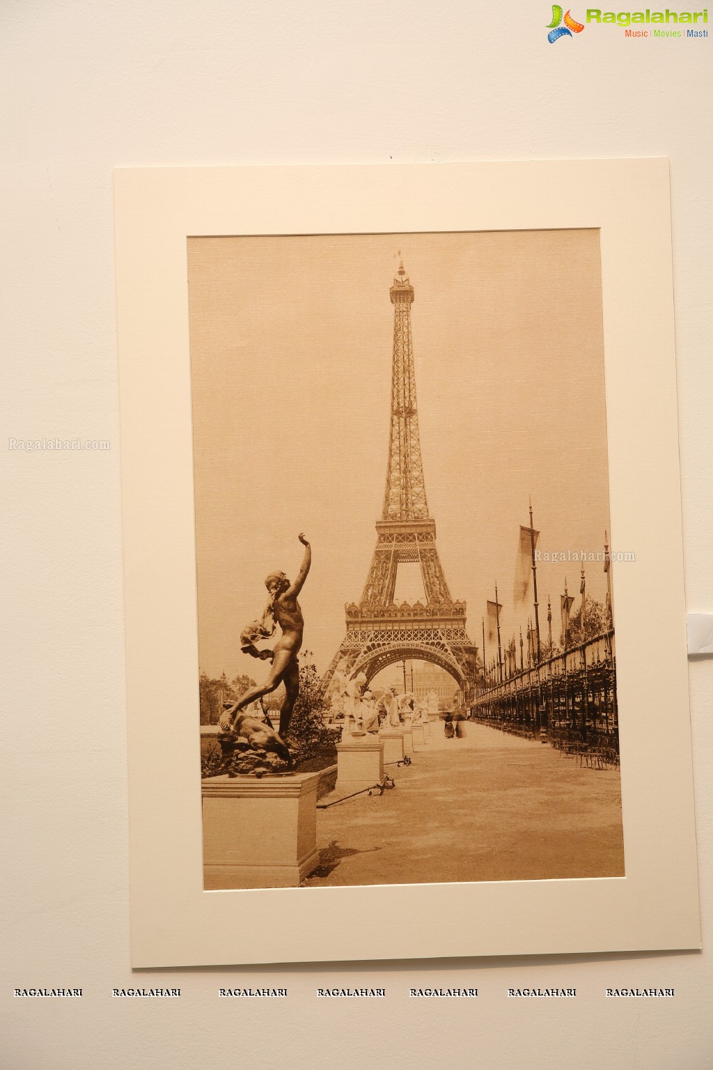 Flash France - Out of Frame - A Story of Paris and Photography at State Art Gallery, Hyderabad