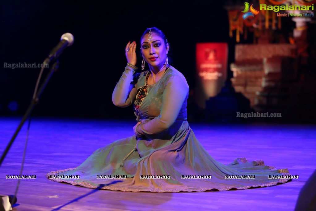 Gudi Sambaralu 2018 - Kathak by Sanjuktha Sinha at Shivalayam, Domakonda Fort