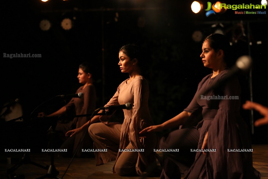 Gudi Sambaralu 2018 - Kathak by Sanjuktha Sinha at Shivalayam, Domakonda Fort