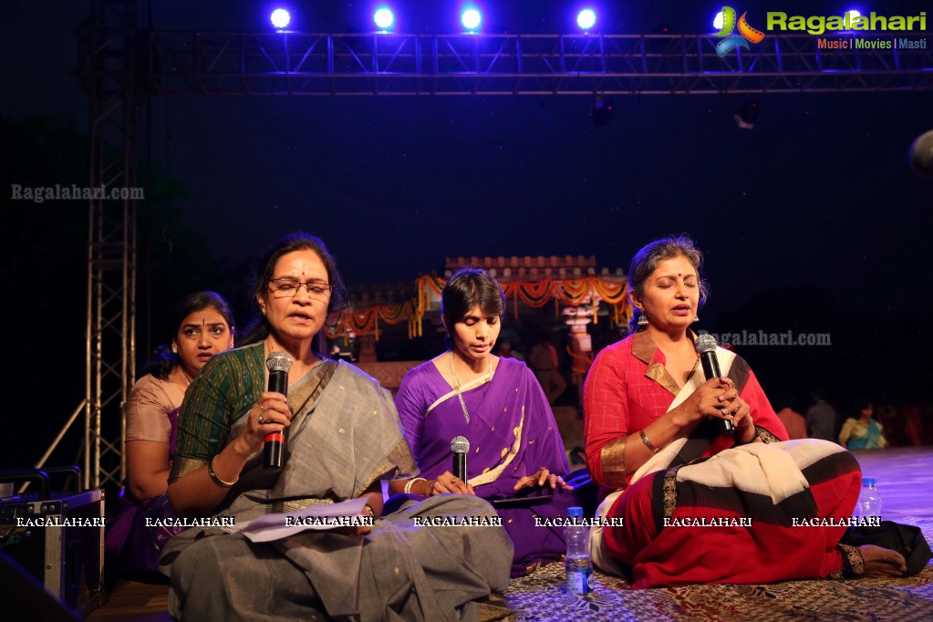 Gudi Sambaralu 2018 - Kathak by Sanjuktha Sinha at Shivalayam, Domakonda Fort