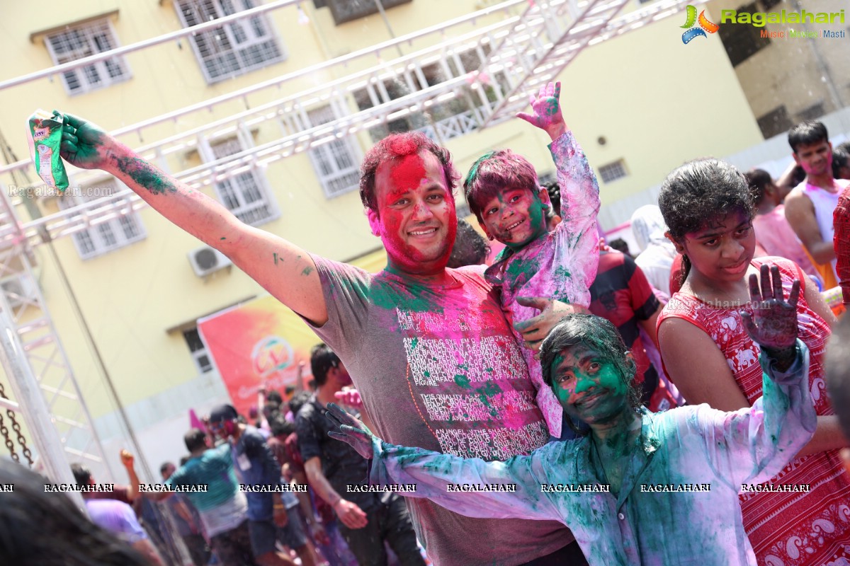 Asia's Biggest Holi Bash 2018 at Country Club