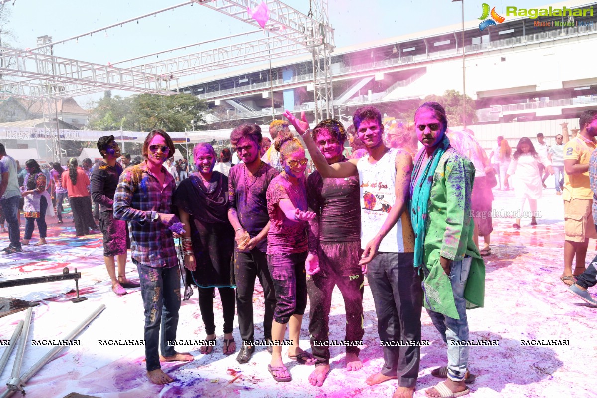 Asia's Biggest Holi Bash 2018 at Country Club