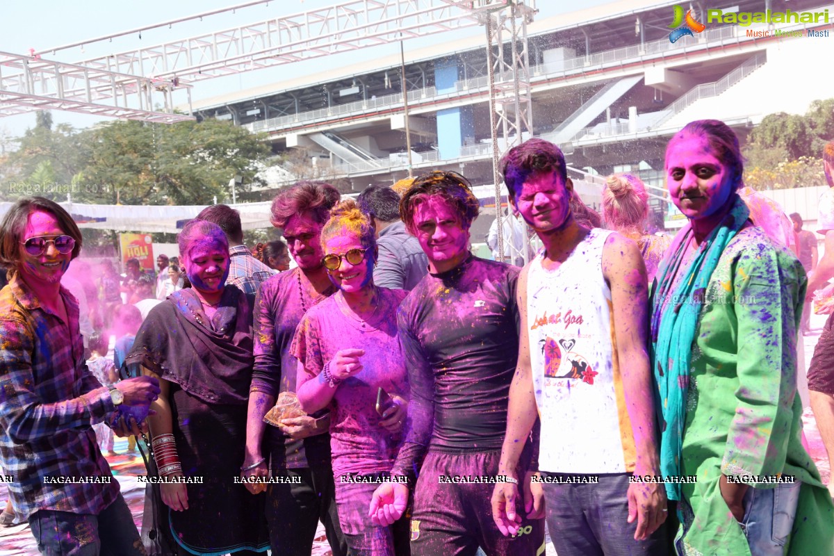 Asia's Biggest Holi Bash 2018 at Country Club