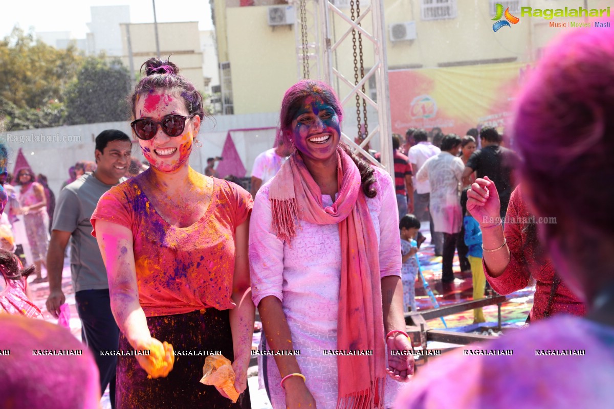 Asia's Biggest Holi Bash 2018 at Country Club