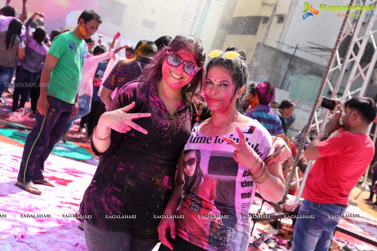 Asia's Biggest Holi Bash 2018 at Country Club