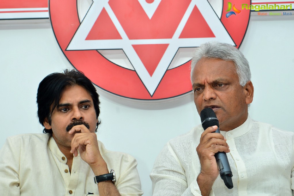 Pawan Kalyan Meets Fishermen at Janasena Party Office