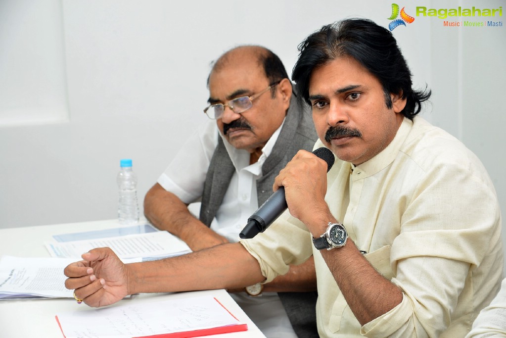 Pawan Kalyan Meets Fishermen at Janasena Party Office