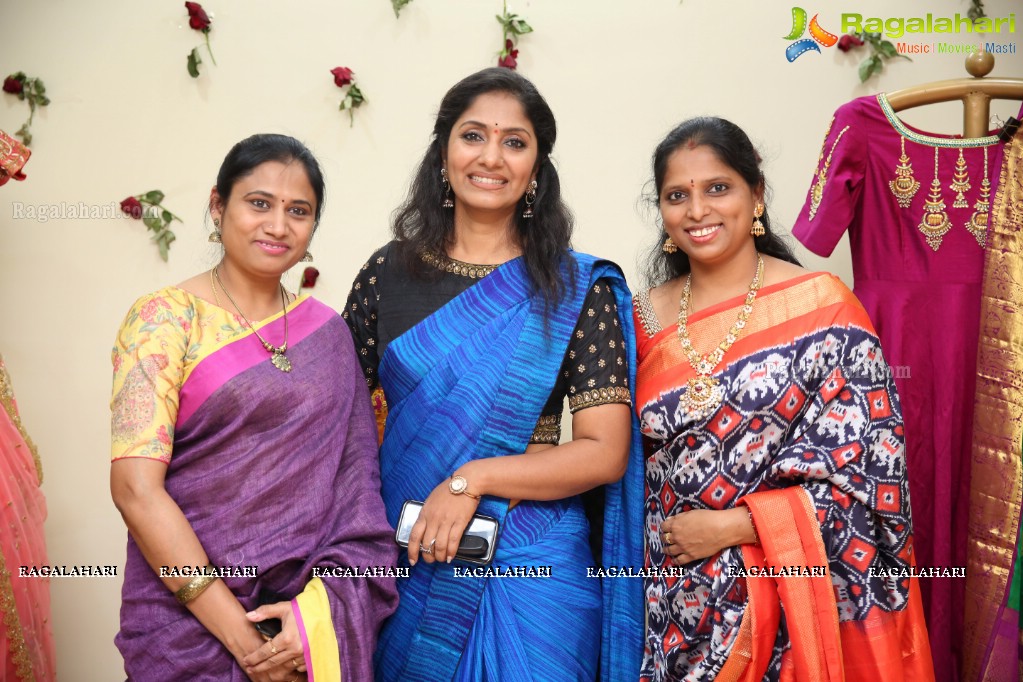 Anchor Jhansi launches Suneetha Designer Boutique at Hyderguda