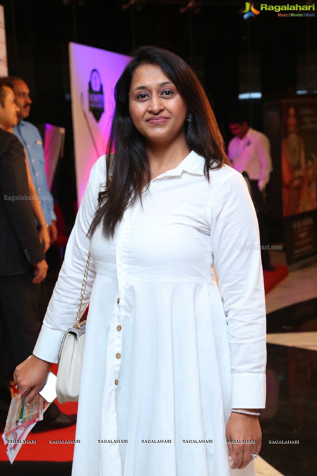 Informal Interaction with the organizers and Star Cast of the Play 'Last Over' by Rotary Sunrise Service Trust at Hotel Marriott Convention, Hyderabad