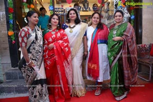 Mahaveer Pears, The Jewellery Studio Opening