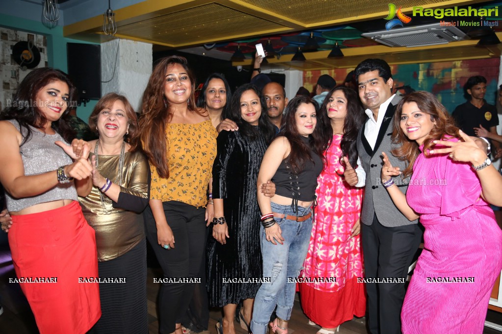 Manju Aggarwal Birthday Celebrations 2018 at Raasta Cafe Hyderabad