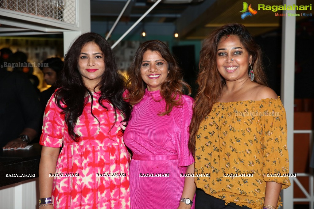 Manju Aggarwal Birthday Celebrations 2018 at Raasta Cafe Hyderabad