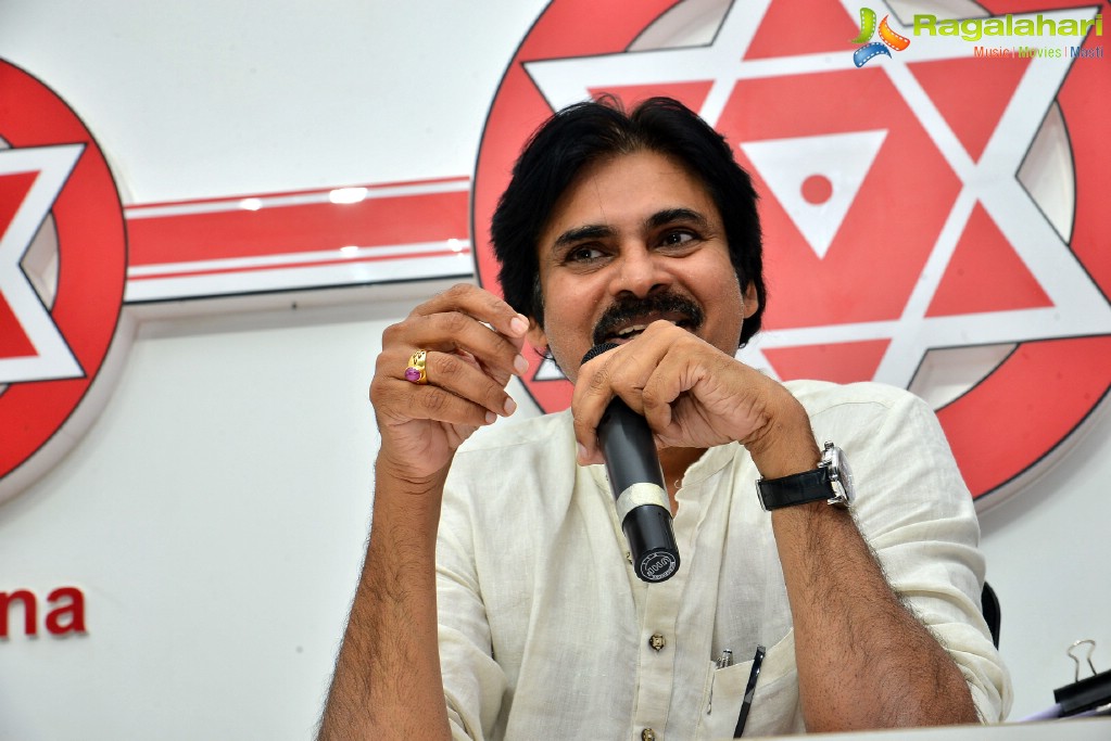 Pawan Kalyan Press Meet on AP Special Status