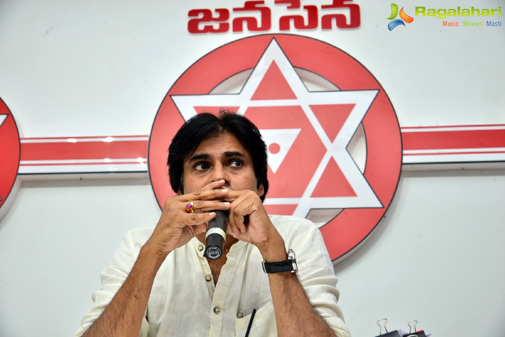 Pawan Kalyan Press Meet on AP Special Status