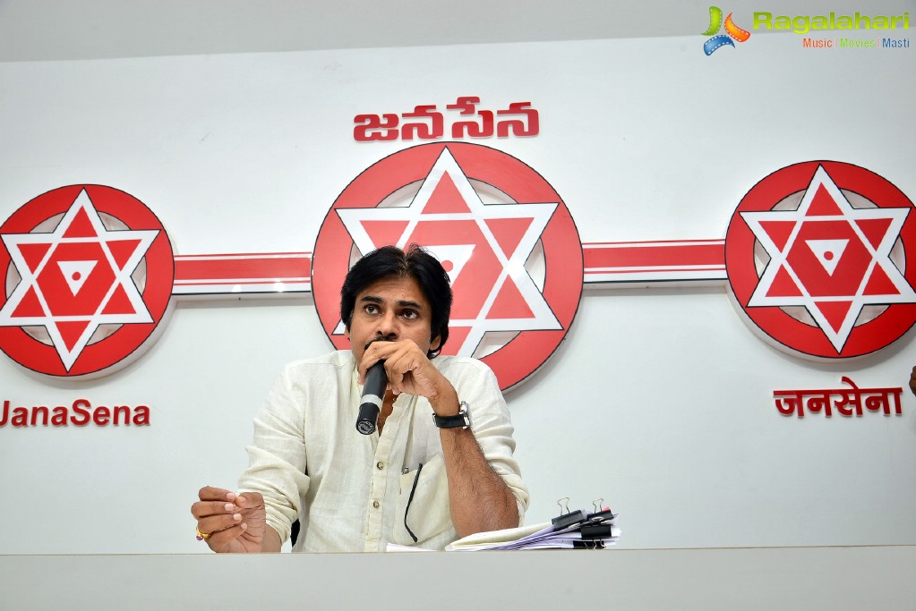 Pawan Kalyan Press Meet on AP Special Status