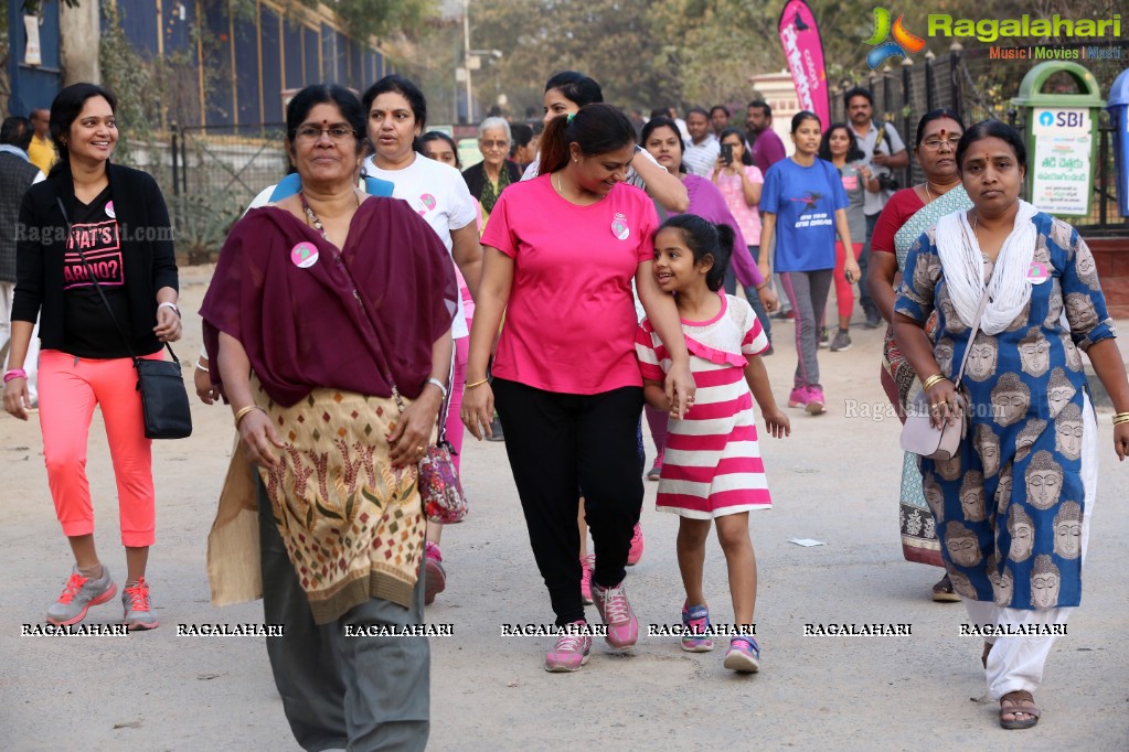 Thalli Biddala Run by Colors Pinkathon Hyderabad at KBR Park, Jubilee Hills