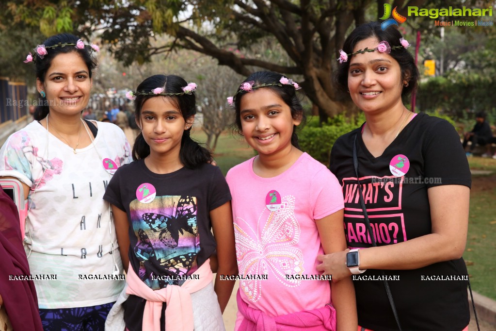 Thalli Biddala Run by Colors Pinkathon Hyderabad at KBR Park, Jubilee Hills