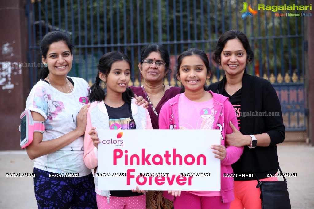 Thalli Biddala Run by Colors Pinkathon Hyderabad at KBR Park, Jubilee Hills