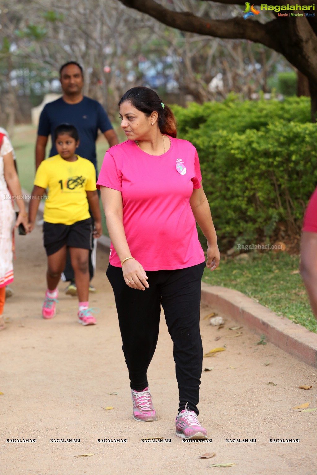 Thalli Biddala Run by Colors Pinkathon Hyderabad at KBR Park, Jubilee Hills