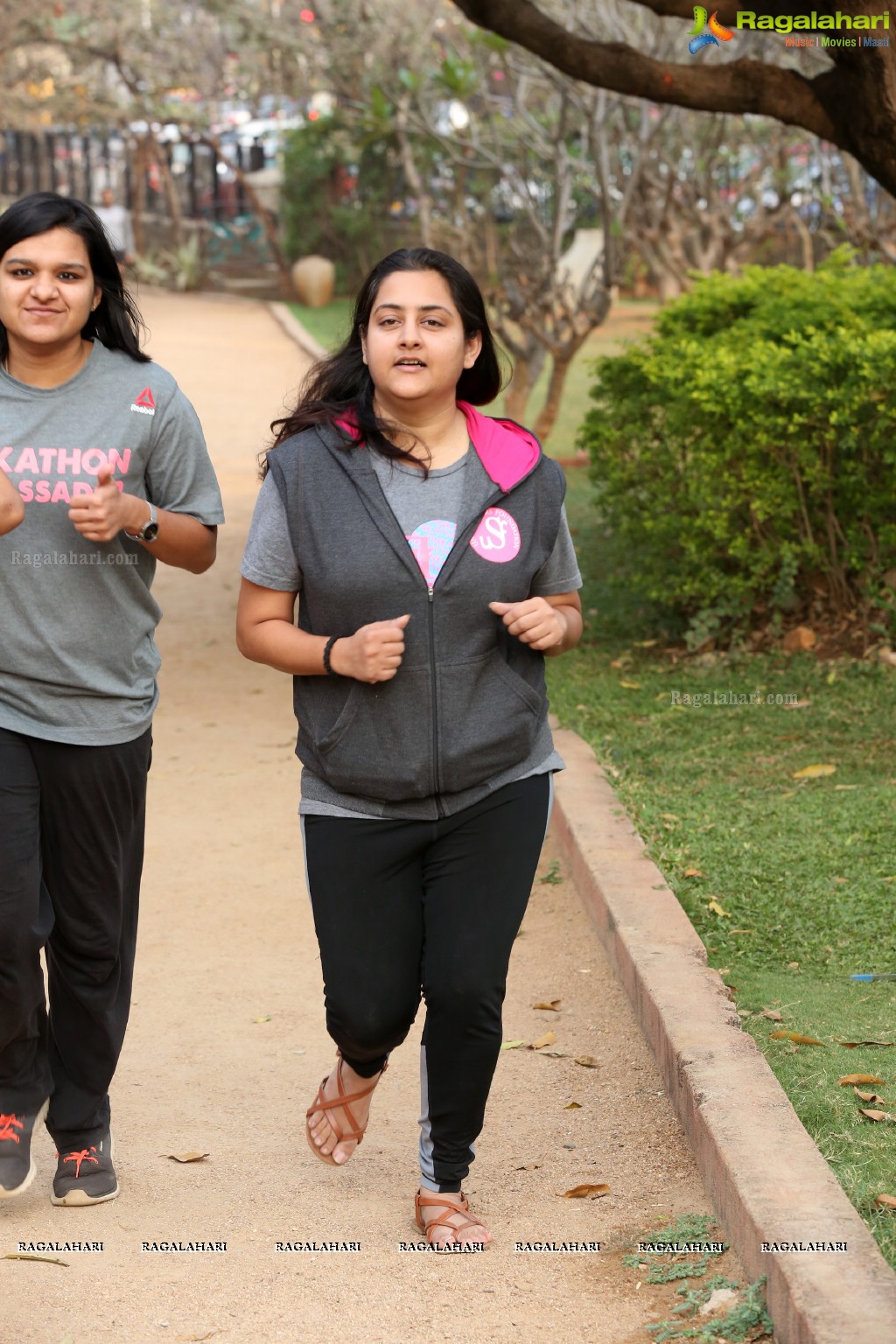 Thalli Biddala Run by Colors Pinkathon Hyderabad at KBR Park, Jubilee Hills