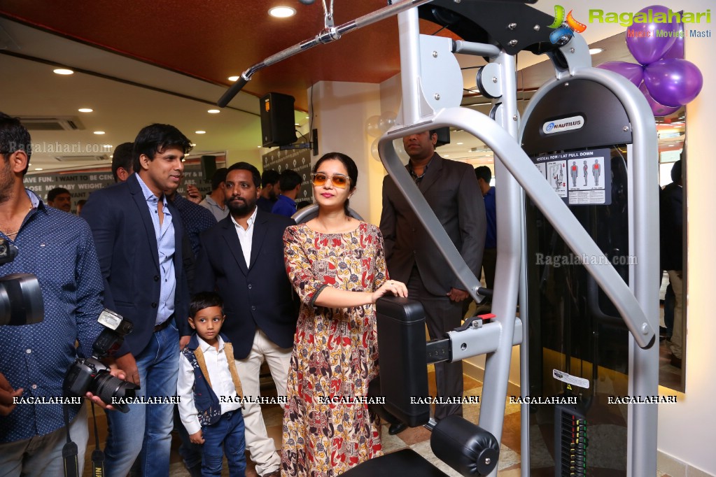 Colors Swathi launches Platinum Fitness Club, Attapur, Hyderabad