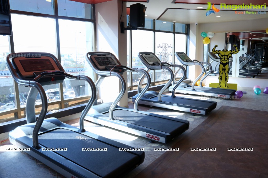 Colors Swathi launches Platinum Fitness Club, Attapur, Hyderabad