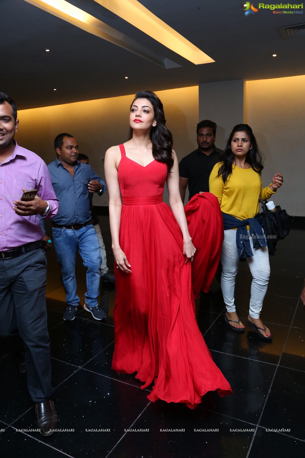 Kajal Aggarwal launches Ponds Starlight at The Park