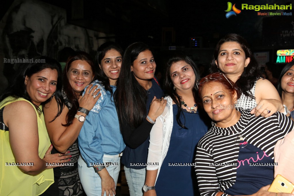 Saheli Ladies Club Pre-Valentine Day Bash at Amnesia - Lounge Bar