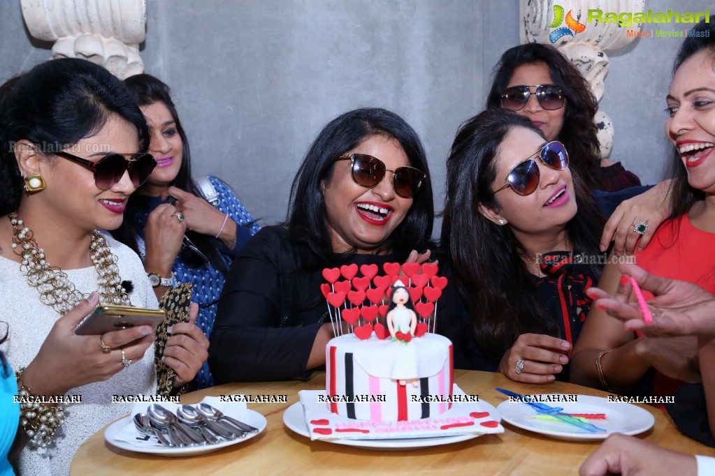 Dr Sindhura Reddy Birthday Bash at Le Vantage CafeBar