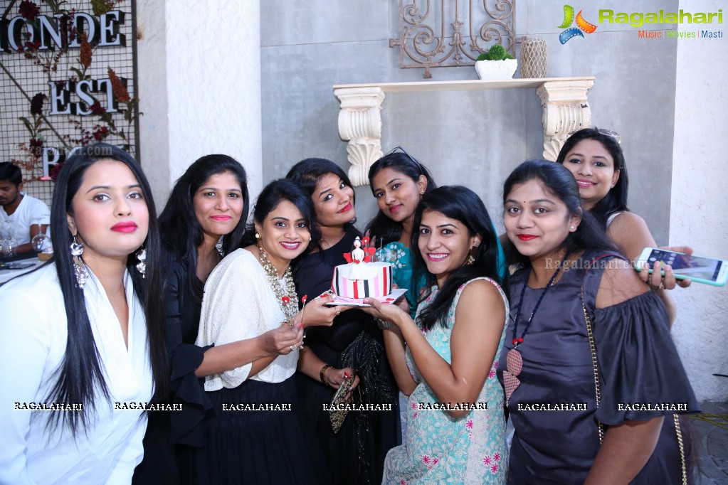 Dr Sindhura Reddy Birthday Bash at Le Vantage CafeBar