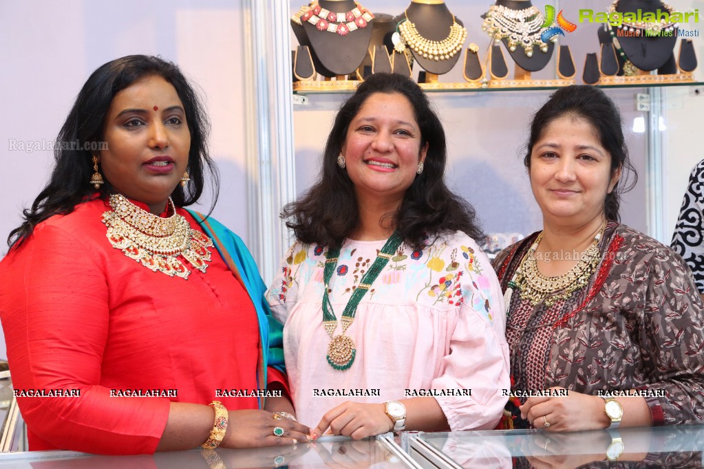 Trendz Exhibition and Sale (March 2018) by Santhi Kathiravan at Hyatt Place, Hyderabad