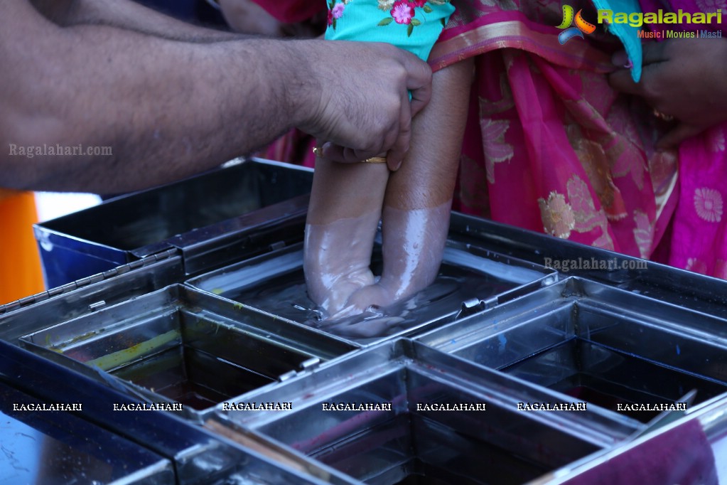 Wax Hands Wizards at Eat Street, Hyderabad