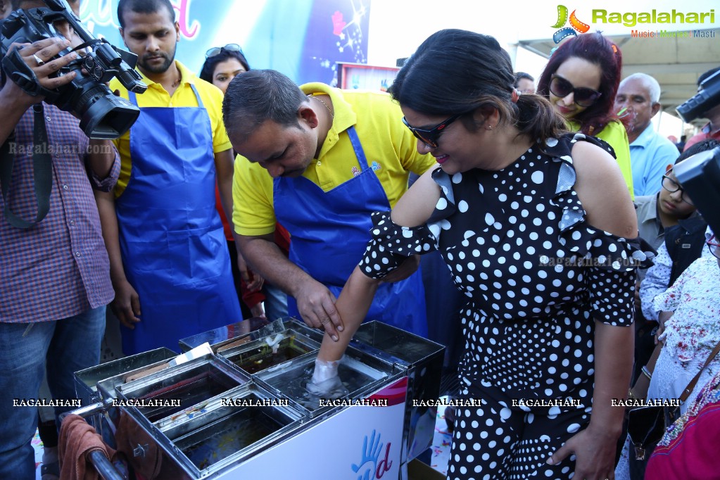 Wax Hands Wizards at Eat Street, Hyderabad