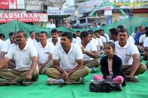 Mansi Gulati Yoga Session